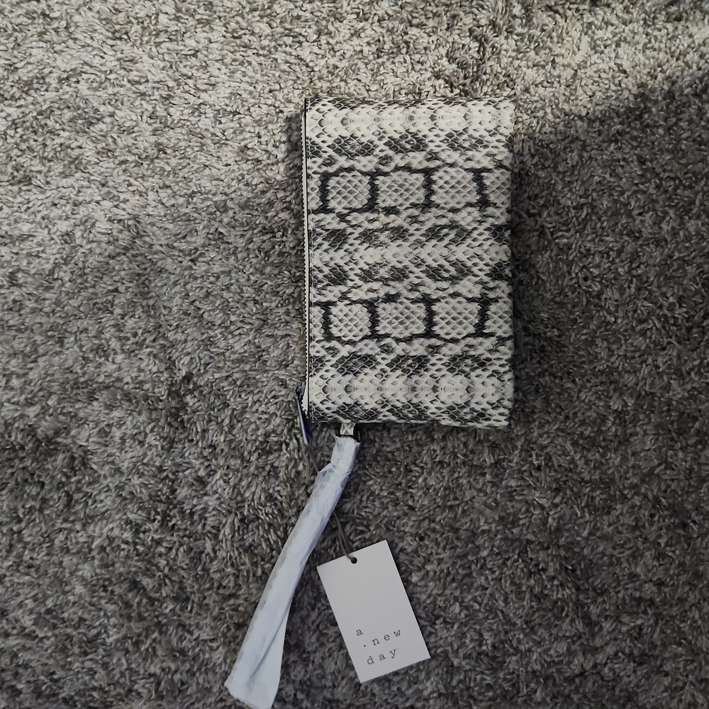 NWT A New Day Wristlet Pouch Clutch